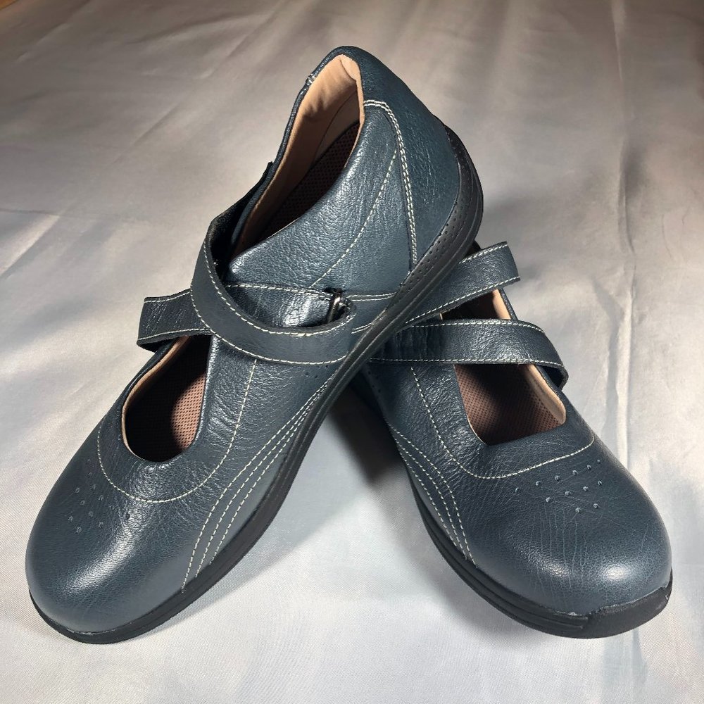 Drew Women's Active Sandal